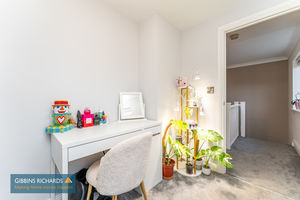 Bedroom- click for photo gallery